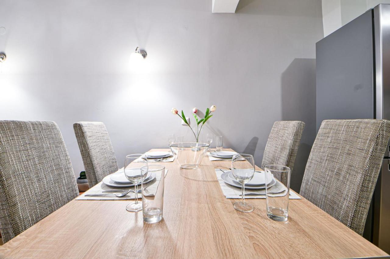 Serene N Modern Renovated Flat Athens Luaran gambar